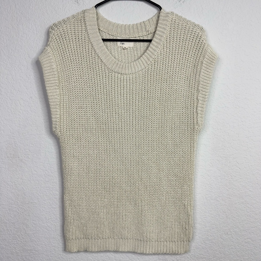 a.ren Sweater Womens‎ M Cream Sleeveless Ribbed Knit Vest Preppy Boho Coastal
